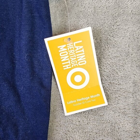 Unisex Kids Navy Shirt Short Sleeve Crew Neck Dream Big Latino Heritage Size 4T - Picture 5 of 9